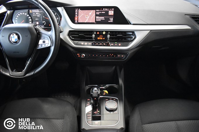 BMW 116d 5p. Business Advantage